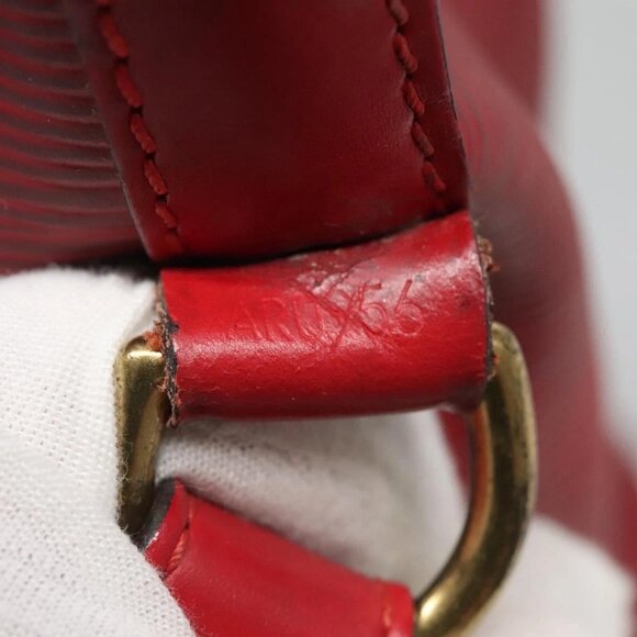 LOUIS VUITTON Epi Petit Noe Shoulder Bag Red - Picture 9 of 16
